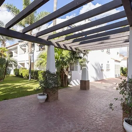 Apartament Modern 2-bedroom Flat Next To The Sea *