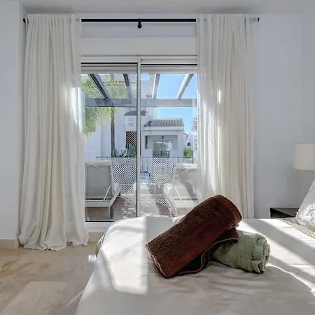 Appartement Modern 2-bedroom Flat Next To The Sea Marbella